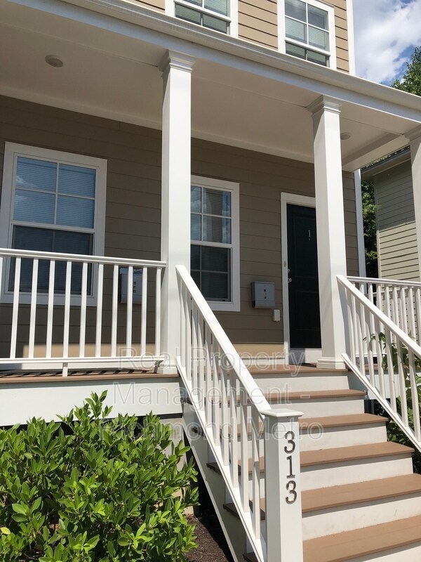 Foto del edificio - 313 W 14th St