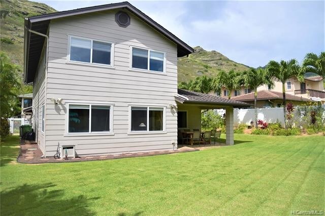 Building Photo - 1057 Kuekue St
