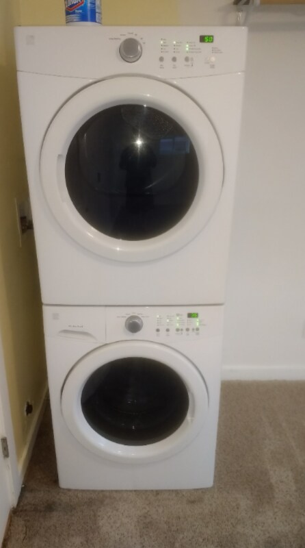 Foto del edificio - 445 Chamberlain Ave