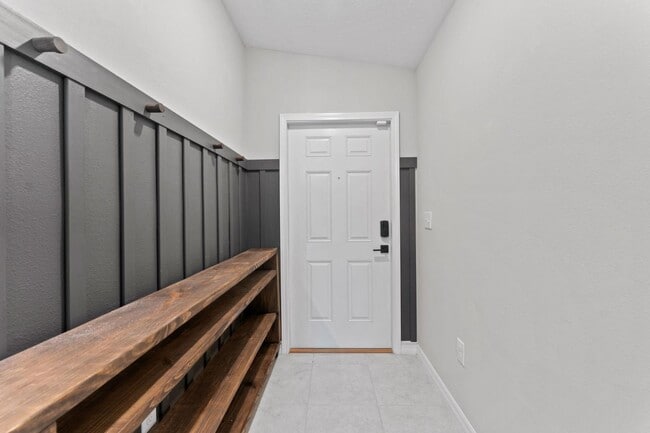 Photo - 7314 King Crk Dr House