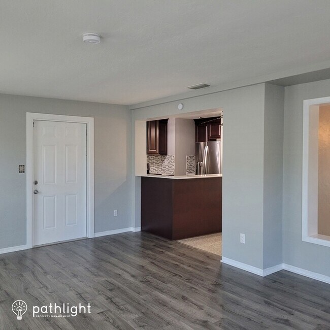 Building Photo - 6145 50Th Avenue N, Kenneth City, FL, 33709
