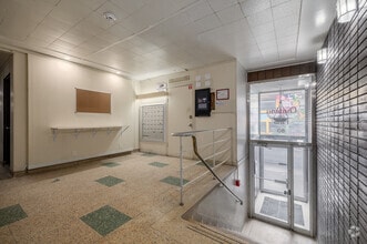 Lobby - Château Des Pins