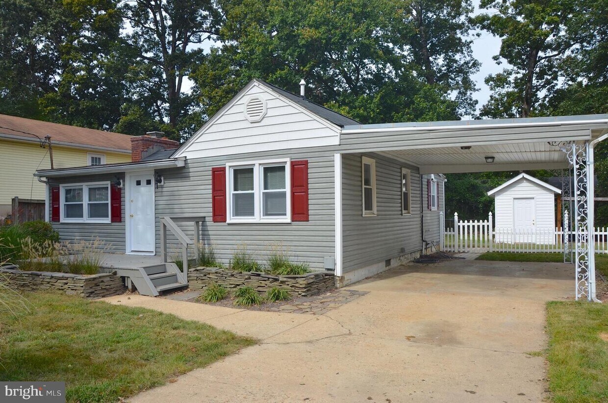 324 Fairmount Dr, Edgewater, MD 21037 House Rental in Edgewater, MD