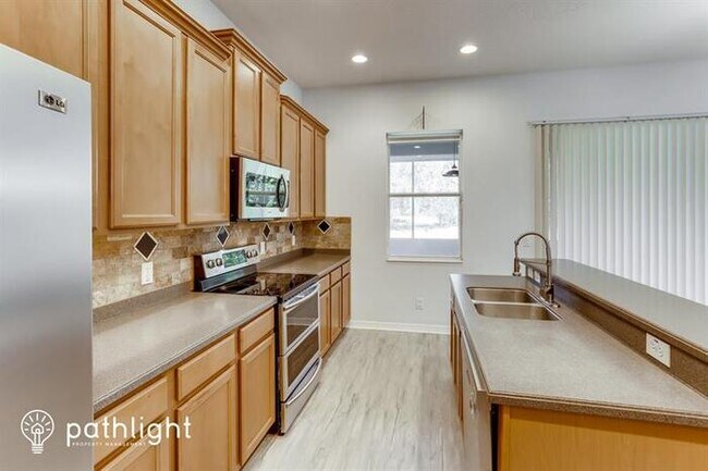 Building Photo - 8970 Handel Loop, Land O' Lakes, FL, 34637