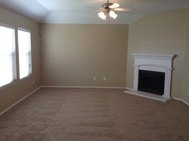 Building Photo - 9200 White Swan Place