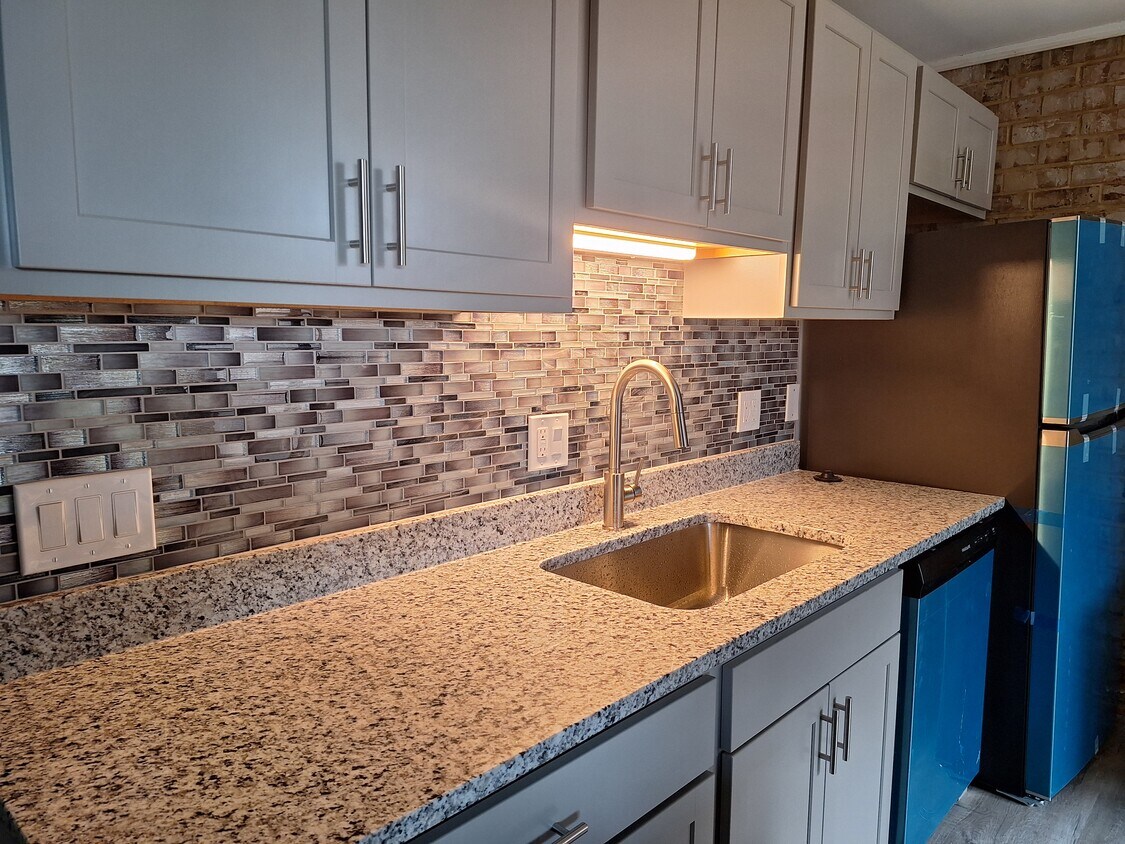 Foto principal - 3323 Huntley Square Dr