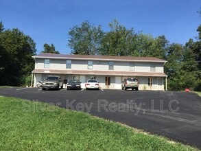 Building Photo - 1426 Niles Ferry Rd