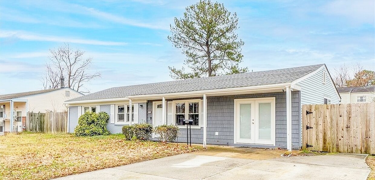 3025 Bow Creek Blvd, Virginia Beach, VA 23452 House Rental in