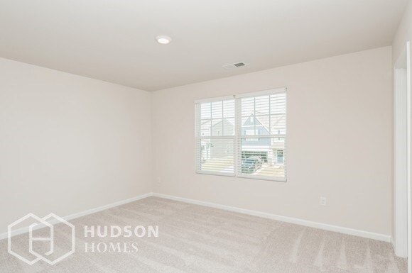 Foto del edificio - NOW AVAILABLE! - 3192 Treyson Drive Unit 6...