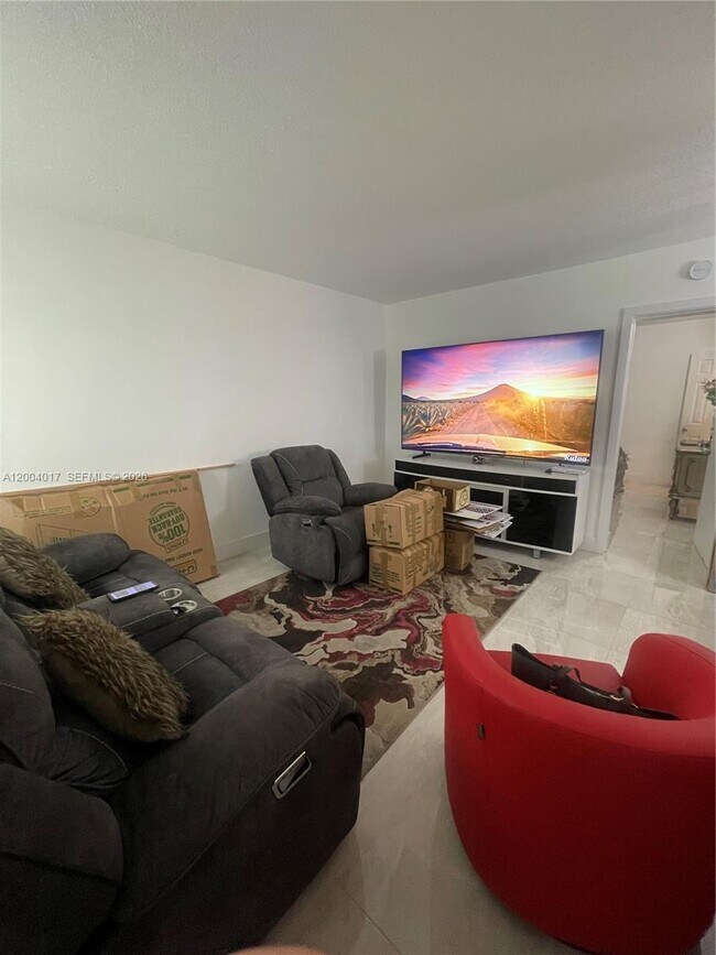 Foto del edificio - 1255 W 49th Pl