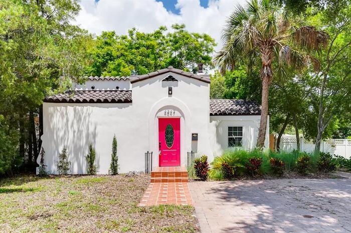 Foto principal - 4347 9th Ave N