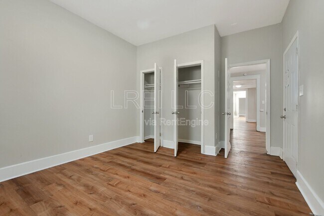 Building Photo - 1705 1/2 Hale Avenue