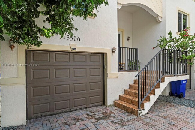 Foto del edificio - 3506 NE 166th St