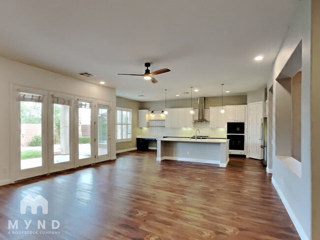 Building Photo - 11716 Feinberg Pl