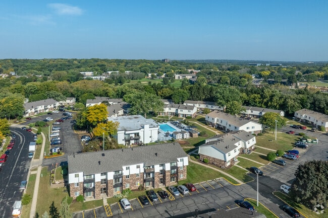 Aerial - ReNew High Ridge