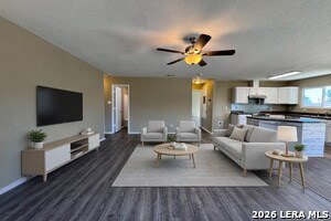 Foto del edificio - 619 Northern Lights Dr