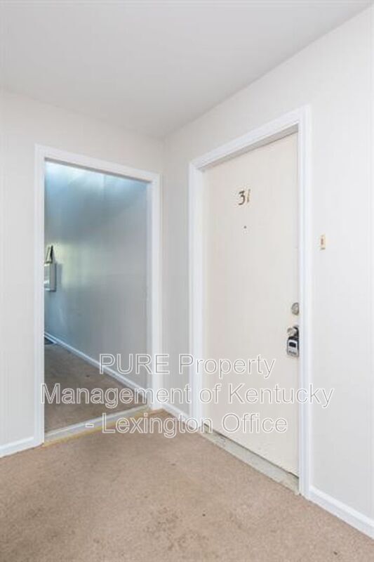 Foto del edificio - 120 Sycamore Ct