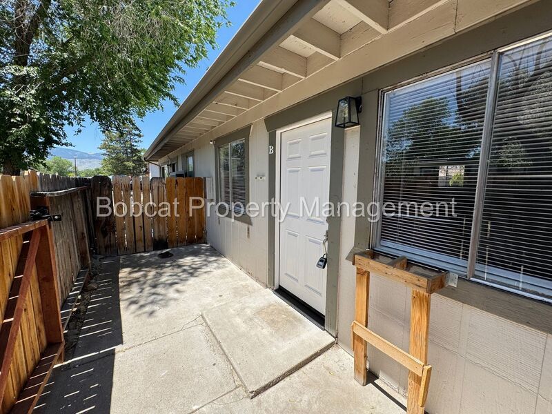 Primary Photo - 1501 N Edmonds Dr