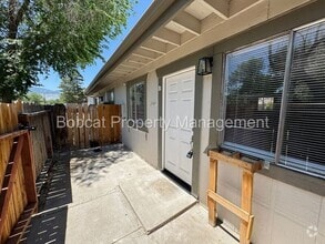 Building Photo - 1501 N Edmonds Dr