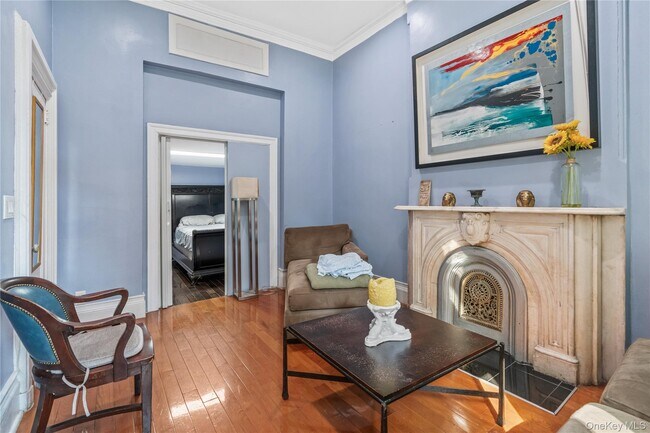 Foto del edificio - 220 E 116th St