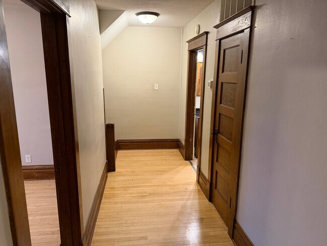 Foto del edificio - 139 6th St NW