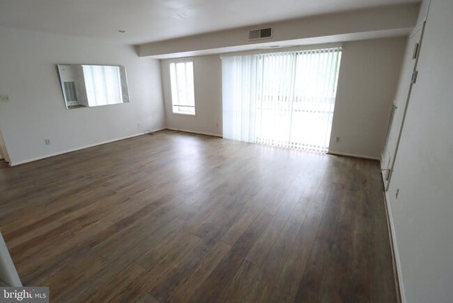 Foto del edificio - 10850 Green Mountain Cir