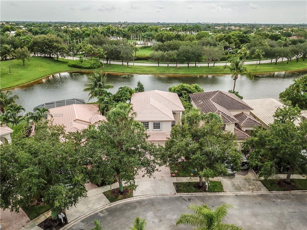 Foto principal - 17165 NW 13th St