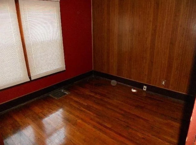 Foto del edificio - 406 Clifty St