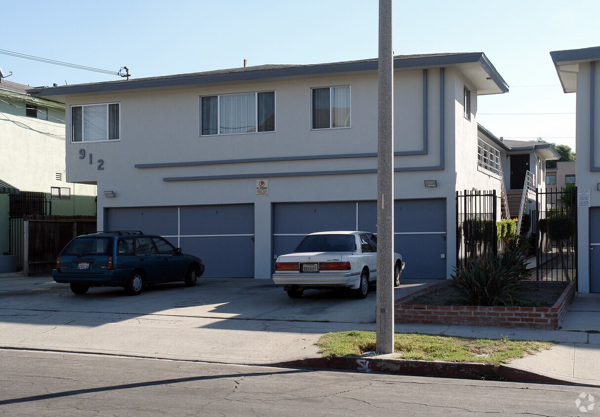 Building Photo - 912 N Inglewood Ave