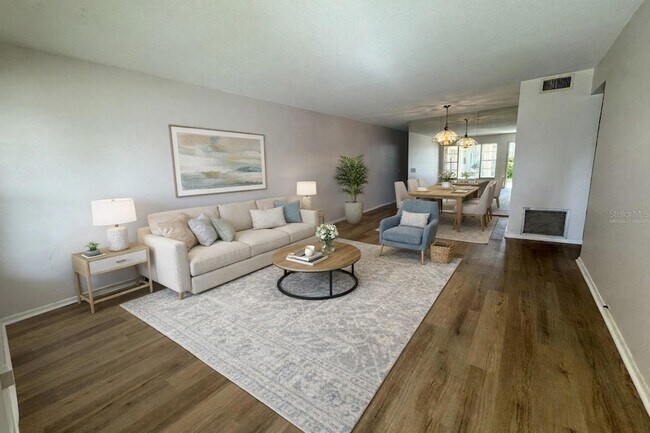 Foto del edificio - 2040 World Pkwy Blvd