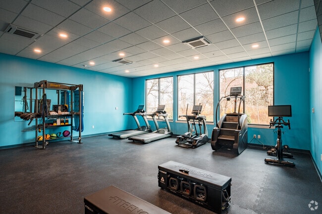 Fitness Room - The Pointe