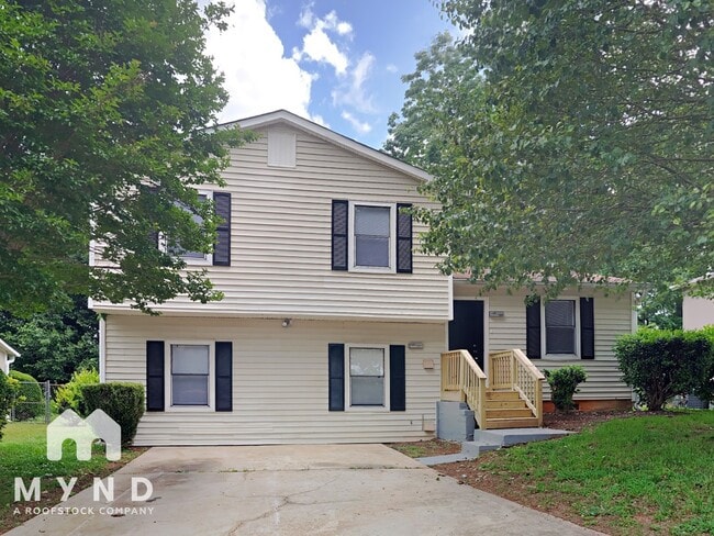 Building Photo - 2310 Ramblewood Cir