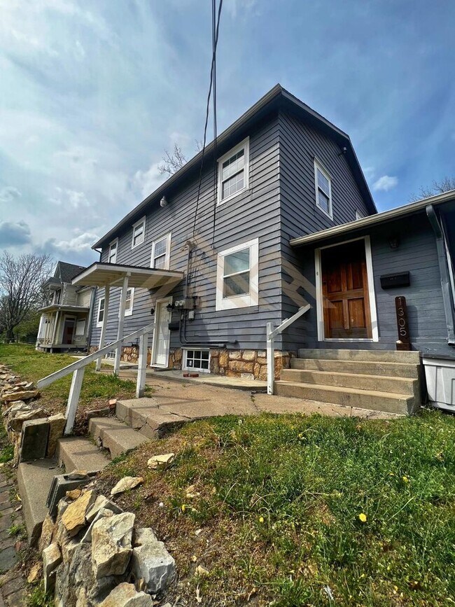 Foto del edificio - 1305 SW Clay St