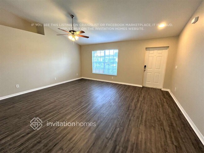 Building Photo - 1917 SW 3rd St