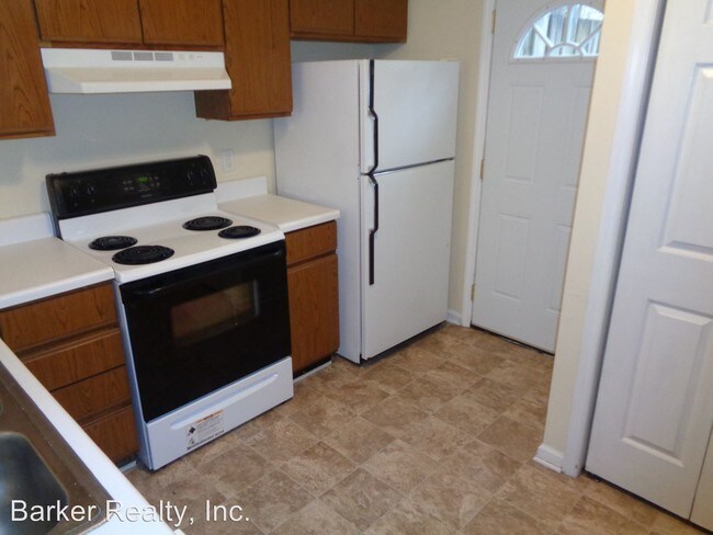 Building Photo - 4929 Coral Ridge Ct