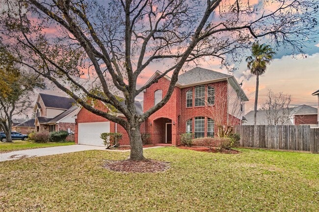 Building Photo - 1202 Woodley Bend