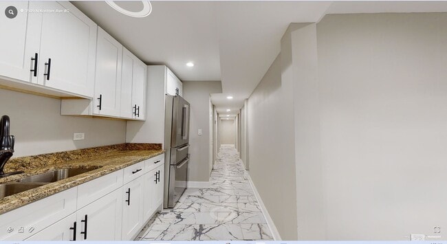 Building Photo - 1509 N Kostner Ave