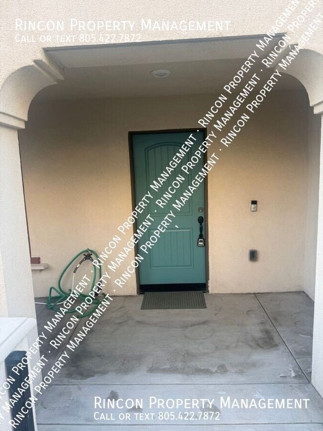 Building Photo - Mariposa at Springville East-Camarillo *Be...