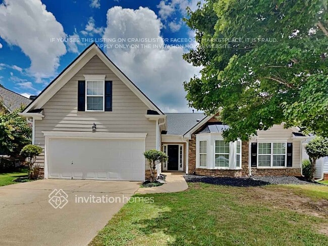 Building Photo - 1044 Southwood Dr