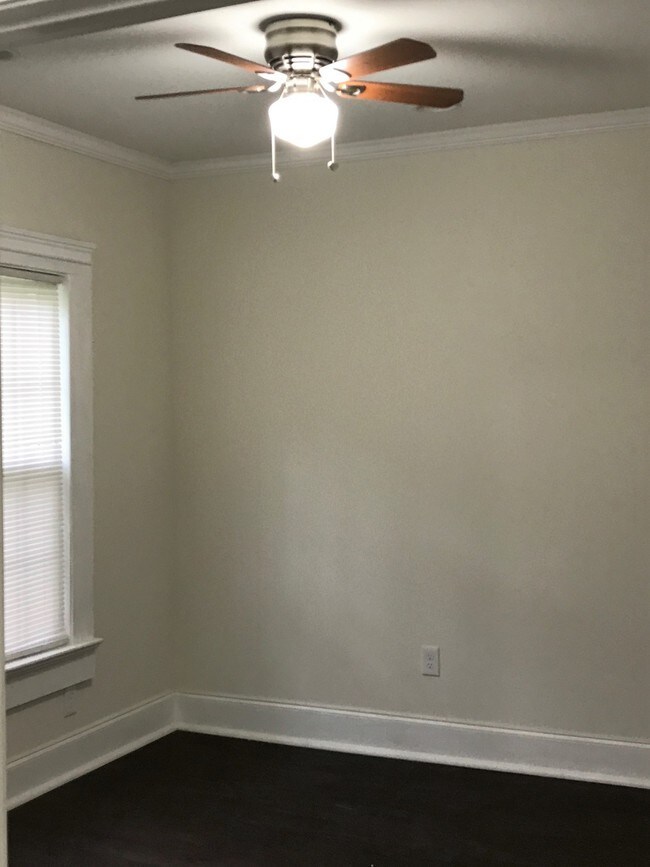 Building Photo - 669 Boulevard NE