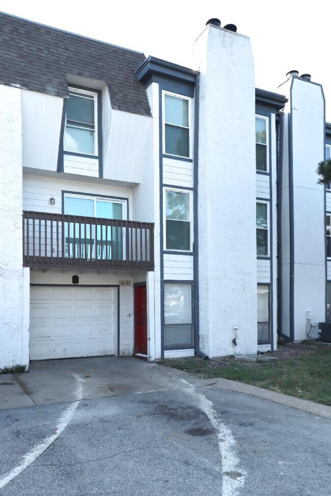 Building Photo - 3931 S Crackerneck Rd