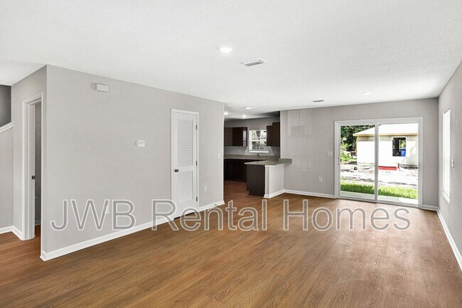 Foto del edificio - 1619 Windle St