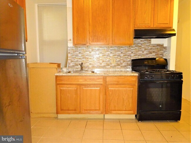 Foto del edificio - 1729 Columbia Rd NW