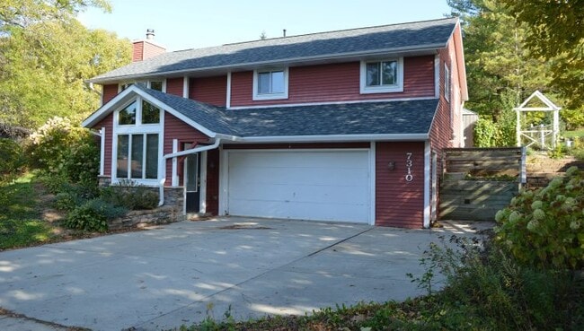 Building Photo - 7310 Friendship Ln