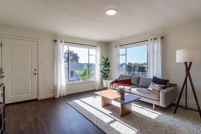 Foto del edificio - 4709 Fair Ave