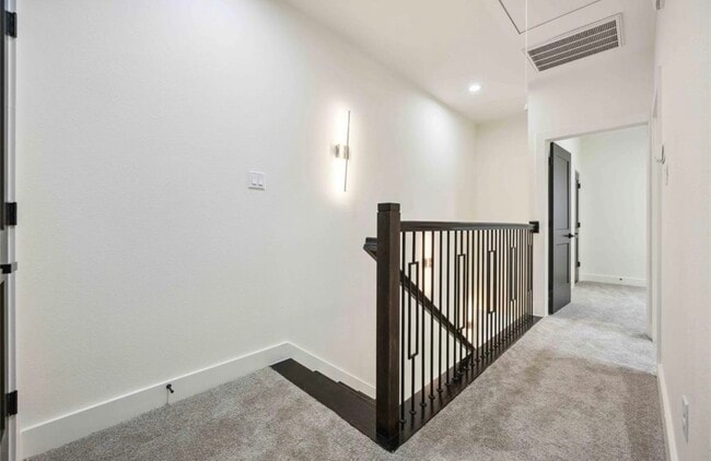 Foto del edificio - 7980 Angus St