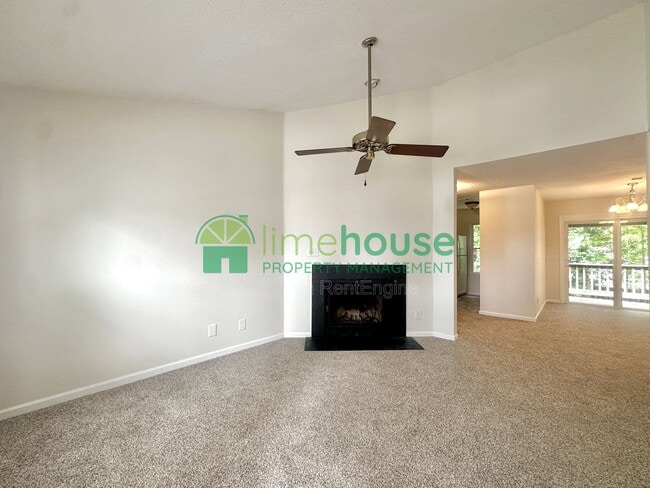 Foto del edificio - 4326 Beasley Ct