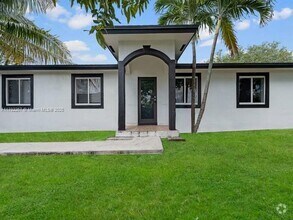 Building Photo - 26650 SW 138th Ct