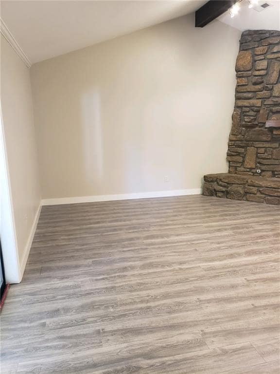 Foto del edificio - 4106 Watkins Ave