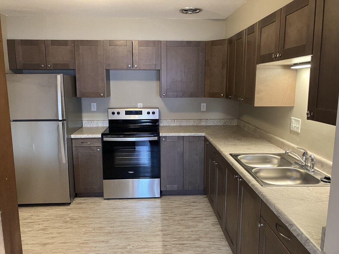 Primary Photo - 3050 W Fardale Ave